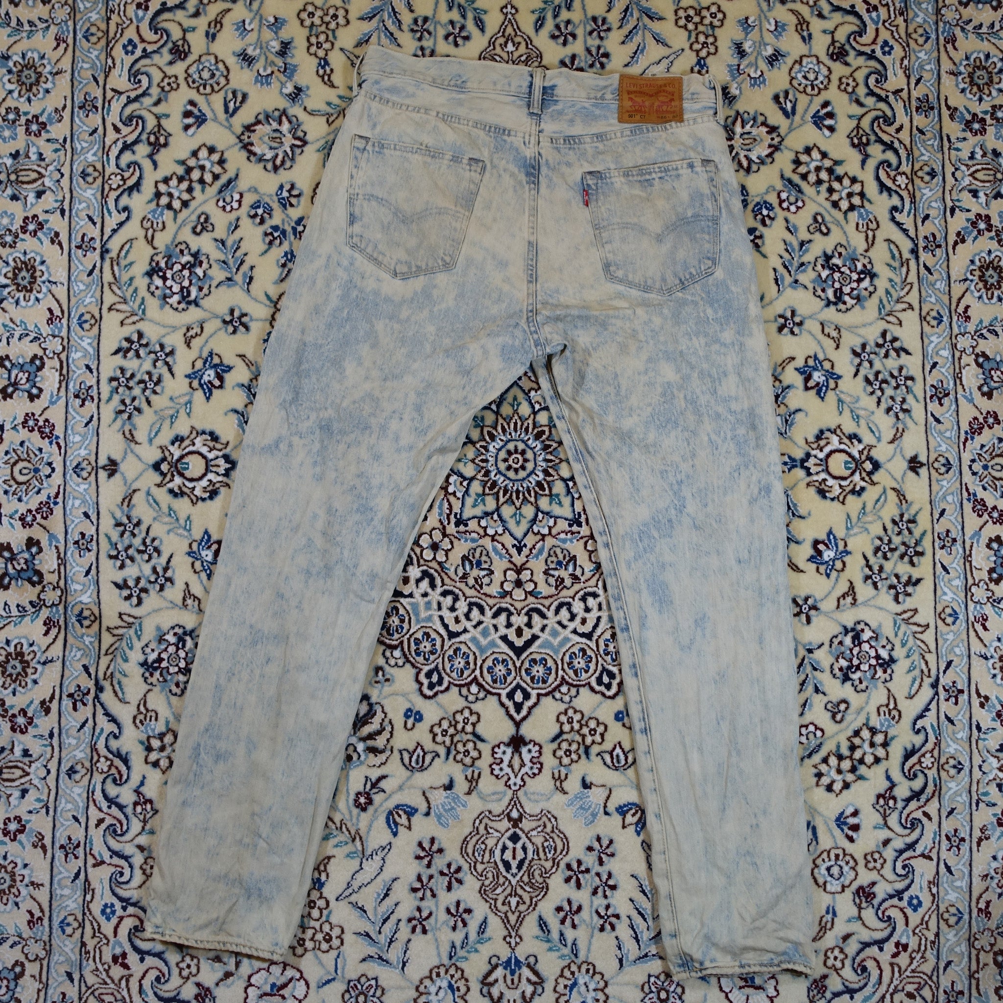 "Levi's" 501 Distressed