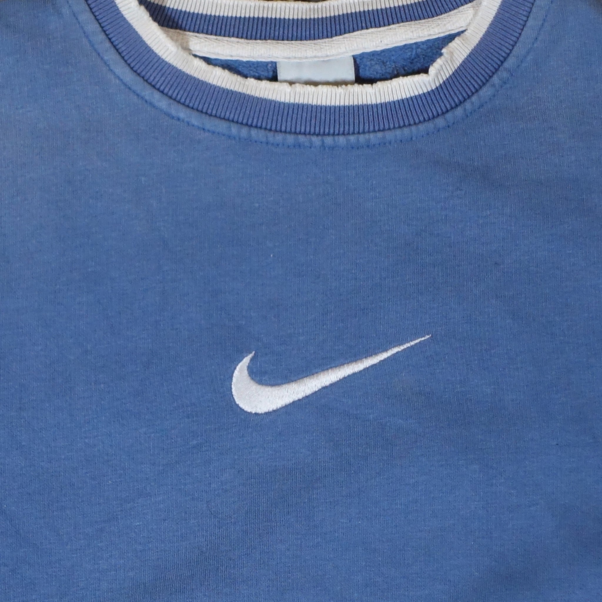 "Nike" 'Center Swoosh' Sweatshirt